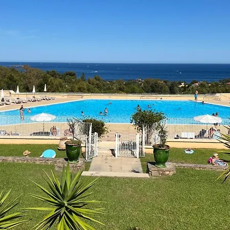 Cap Esterel Allee Des Fleurs - Climatise 5 Personnes Vue Apartman *